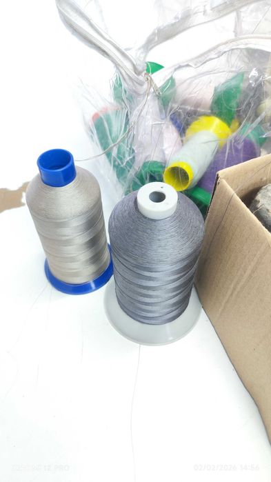 Lote de linha Poliéster, Nylon e Mousse