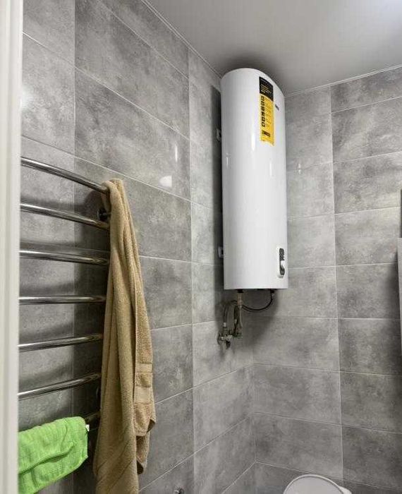 Продам 1 к. квартиру в новобудові ЖК Гідропарк з кап. ремонтом та меблями