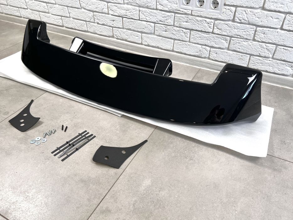 Спойлер Toyota Land Cruiser 100 / Lexus LX 470 1998-2007 модель Maxi