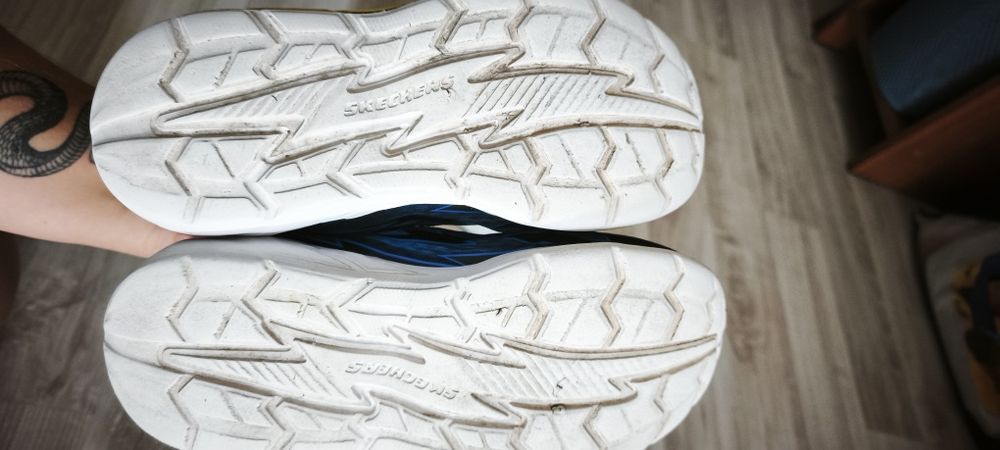 Skechers дитячі кросівки