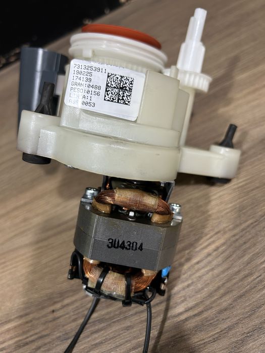 Młynek Delonghi Primadonna S evo ecam młynek kawy