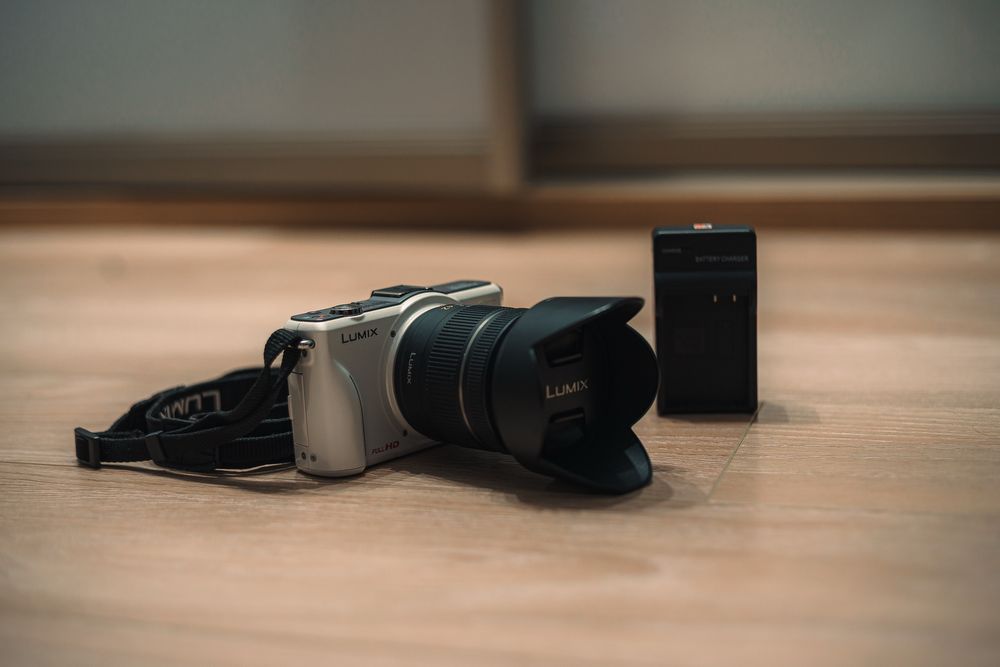 Panasonic Lumix GF2 + Lumix G 14-42mm | IDEALNY STAN | JAPONIA