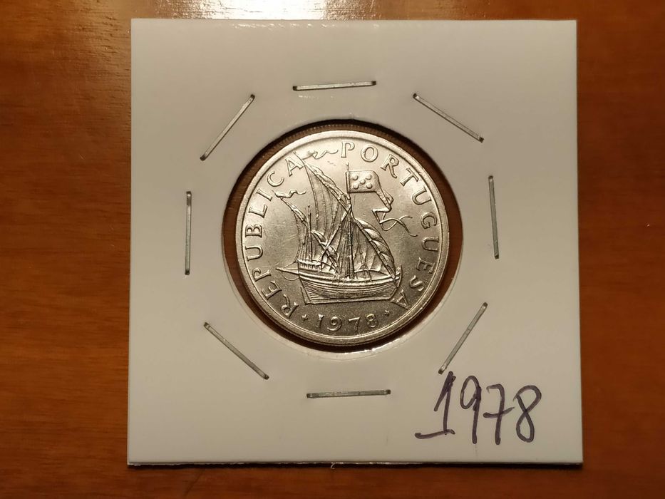 Portugal - moeda de 5 escudos de 1978