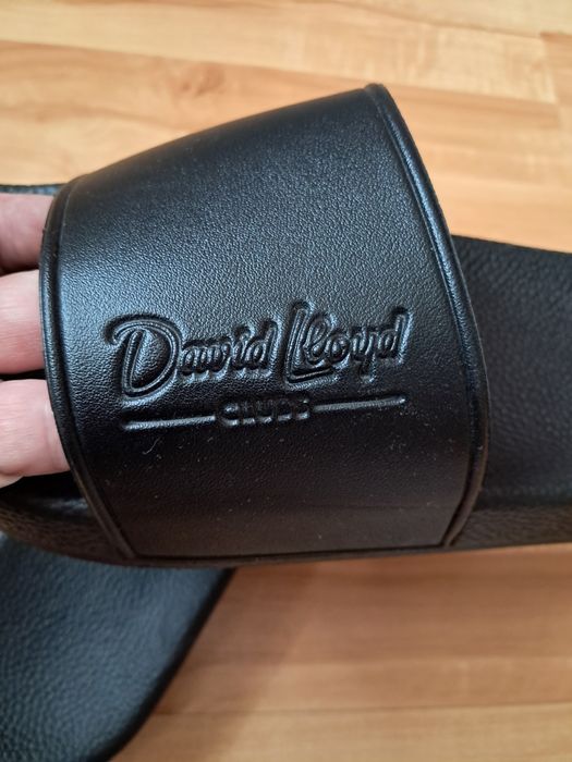 Klapki David Lloyd nowe