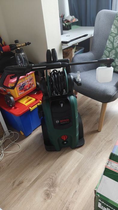 Máquina a pressão de água Bosch advanced aquatak 140