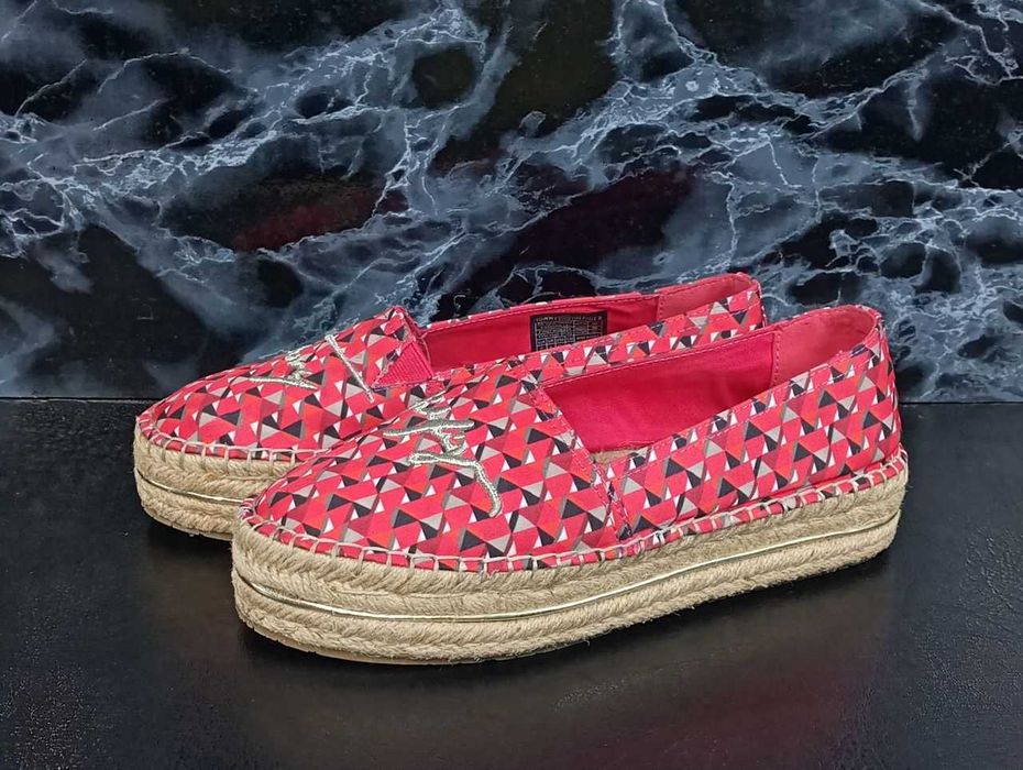 Женские эспадрильи Tommy Hilfiger Geo Print Espadrille Оригинал