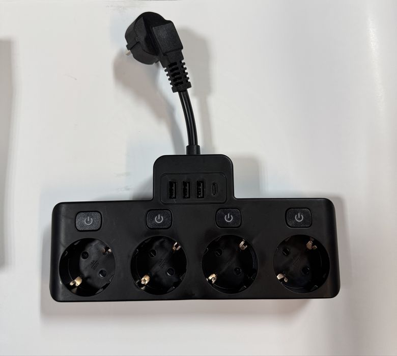 Tomada Corrente 4 Fichas