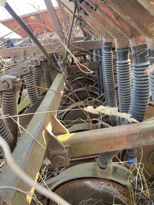 Продам селку сз 3,6 ест 2 штуки  серхозтехника