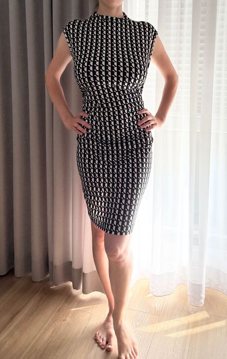 Sukienka H&M czarno biały wzór XL 42