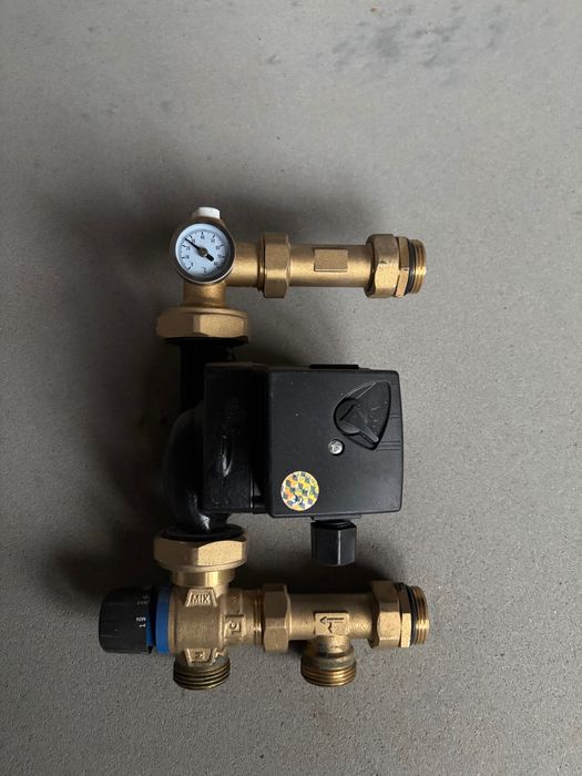 Grupa pompowa nigdy nie używana 2 sztuki