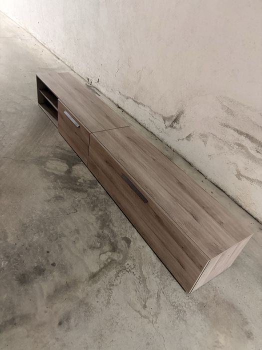 Conjunto moveis de sala Conforama como novos e prontos a carregar