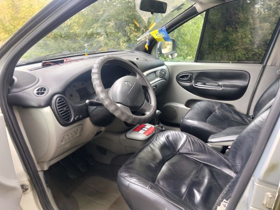 Renault Scenic RX4
