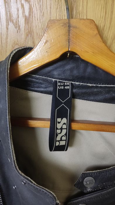 Кожаная мотокуртка IXS.