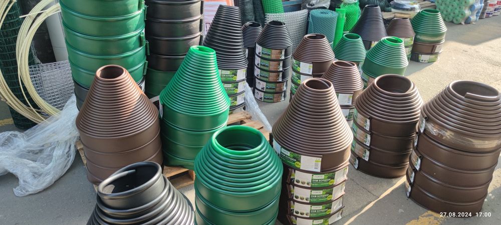 Садова бордюрна стрічка