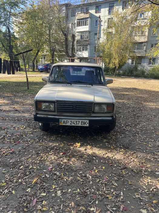 Авто на гарному ходу