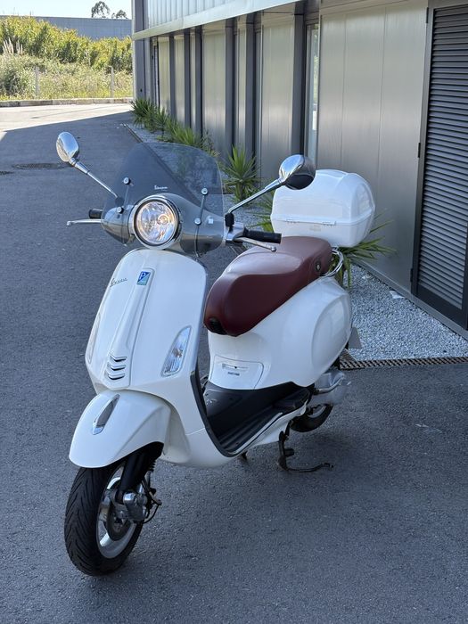 Vespa Primavera 50 2T   ( Para carta AM ou de Ciclomotor )
