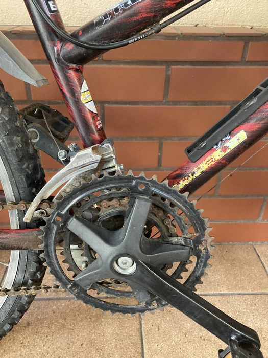 Rower miejski bordowy