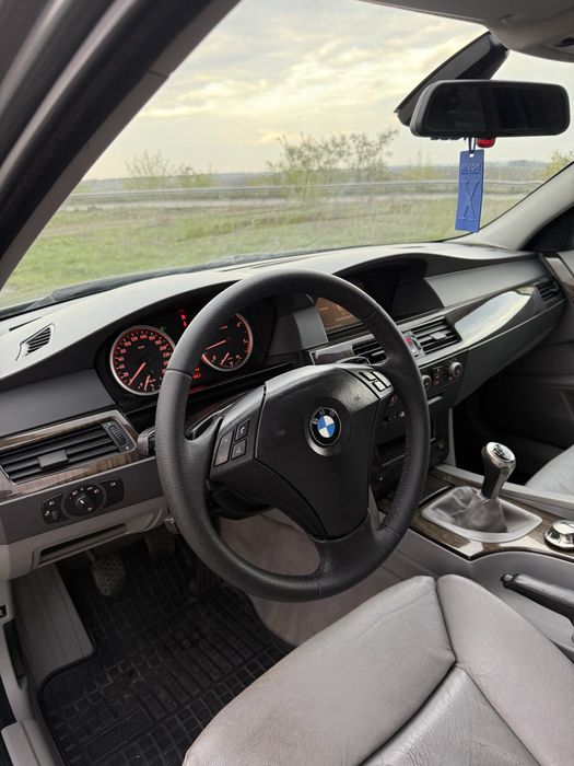 E61 525d m57n 2005 року