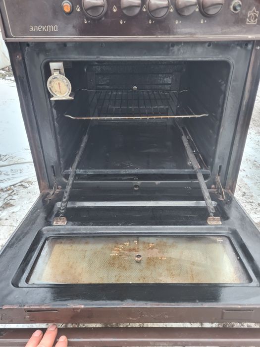 Газовая плита,  печь,  плитка, печка,  пічь газова