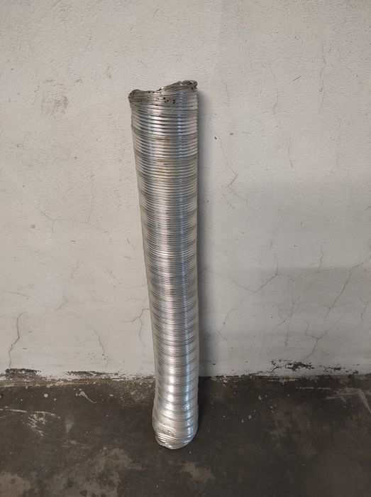 Vendo tubo flexível de alumínio