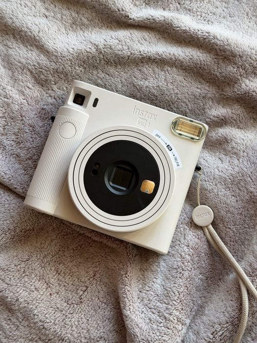 Instax Square SQ1