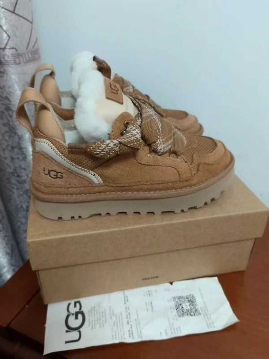 UGG Lowmel/Chestnut R.38