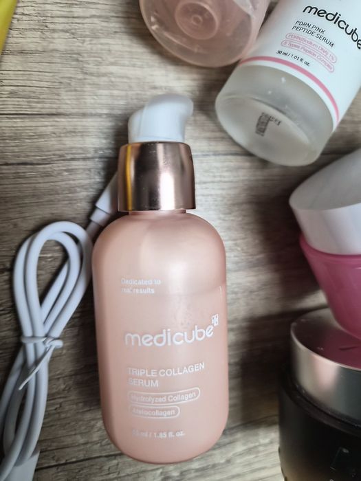 Medicube age-r booster pro plua koametyki