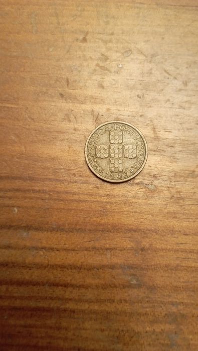 Moedas de 10 centavos Escudo bronze