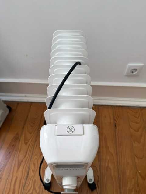 Aquecedor a óleo da marca Hoffen