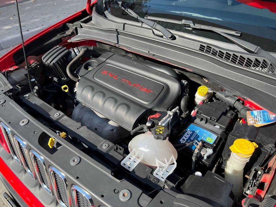 Jeep Renegade 2015   4х4