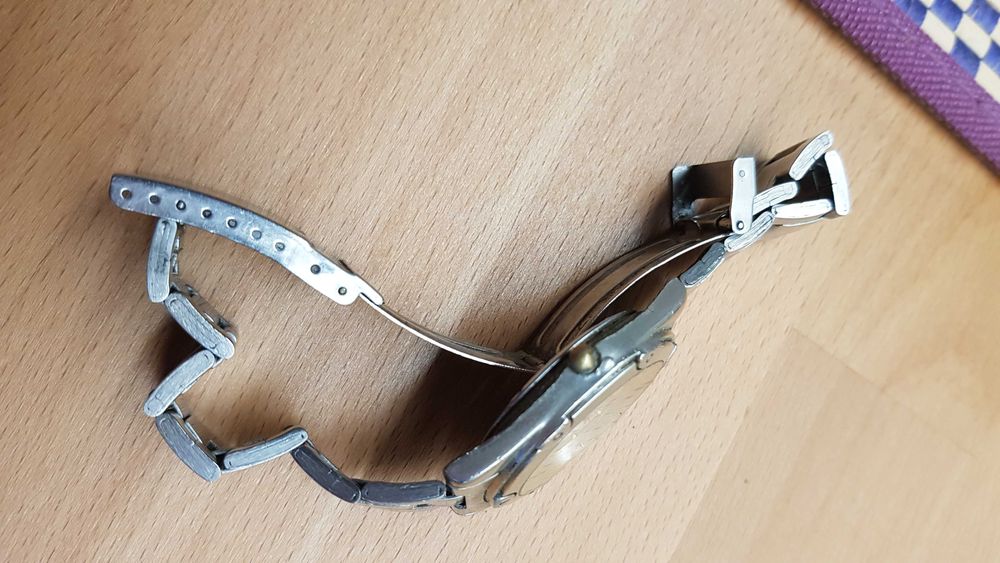 Męski zegarek quartz