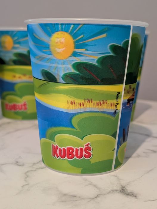 Zestaw 5 plastikowych kubków Kubuś efekt 3D