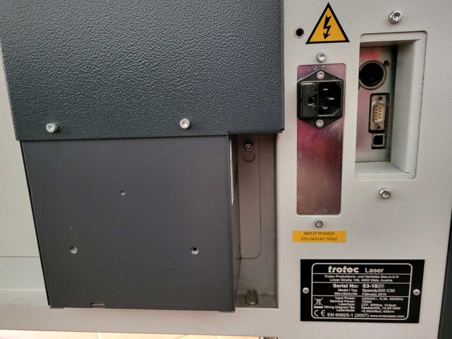 Laser Trotec Speedy 300 C30 30W CO2 Grawerka laserowa Ploter laserowy