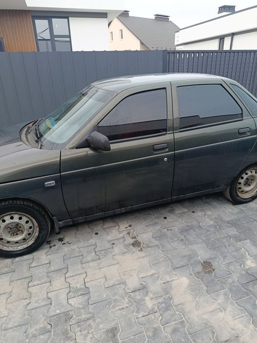 Продам ваз 2110 в доброму стані...