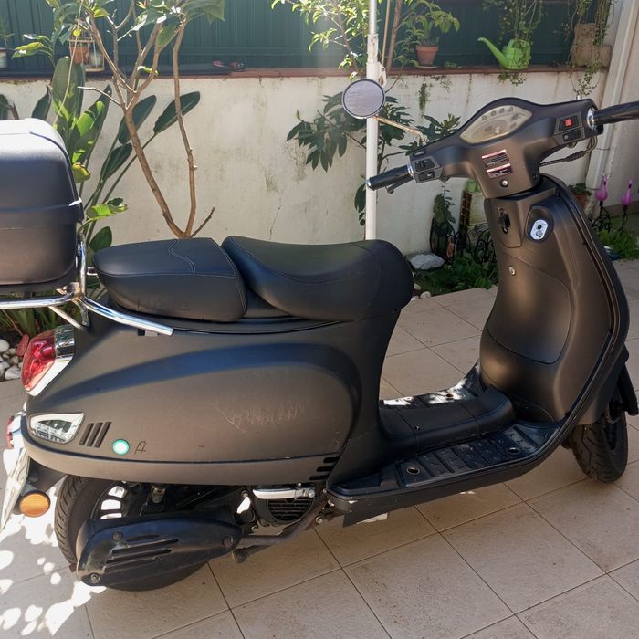 Acelera 125 impecável