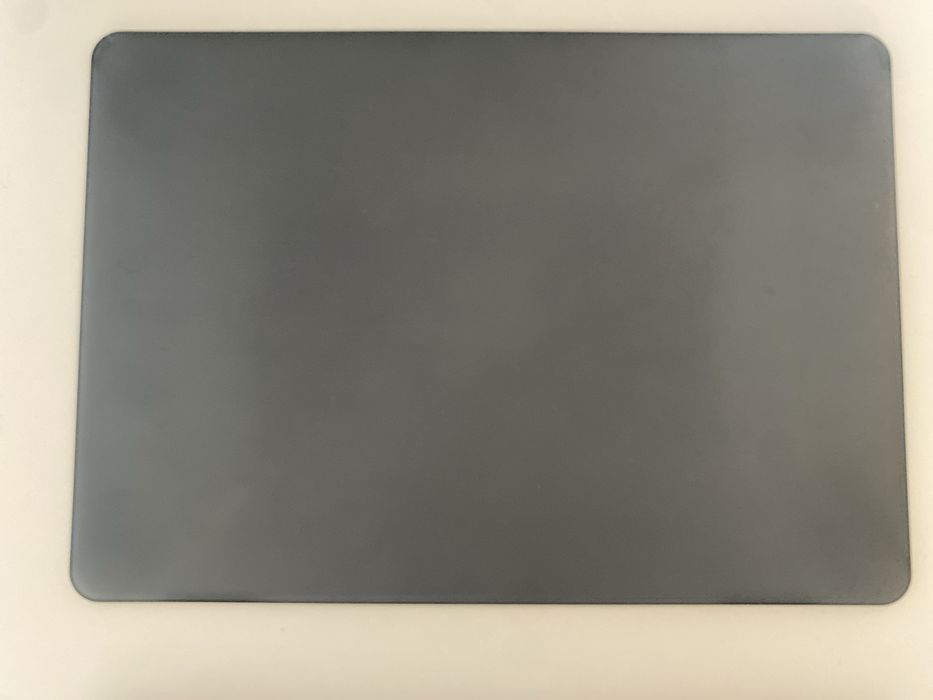 Macbook pro 13 M2 8GB 512GB SSD