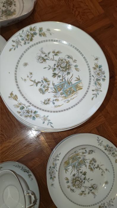 Loiça de porcelana Vista Alegre