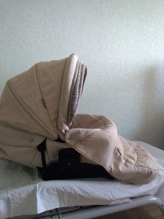 Коляска детская Erika 2в1