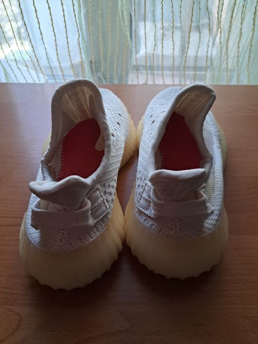 Кросівки Adidas Yeezy Boost 350
