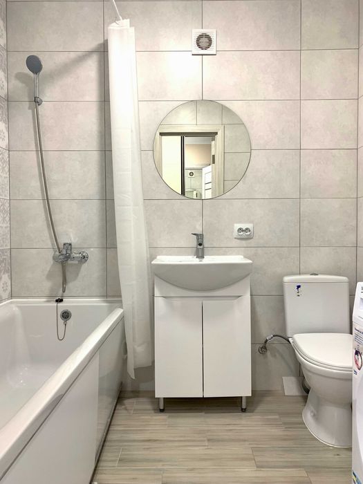 Бам. Поруч парк. Власник. Звітні документи. Квартира подобово