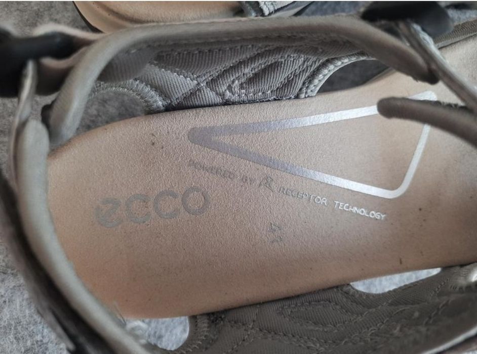 Босоніжки жіночі Ecco
