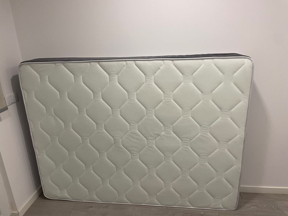 Colchão Novo ( não foi usado )