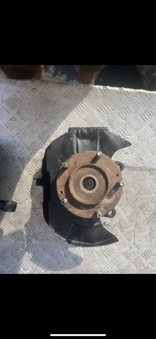 Цапфа кулак киа соренто 05г kia sorento