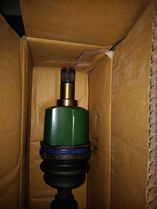 Полуоси в сборе Mitsubishi Space Wagon