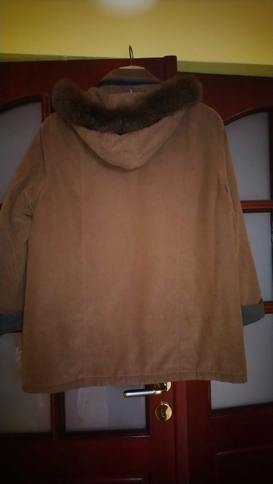 Kurtka damska zimowa rozm.44 brąz