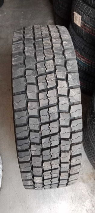265/70R19,5 AEROTYRE AE01 D