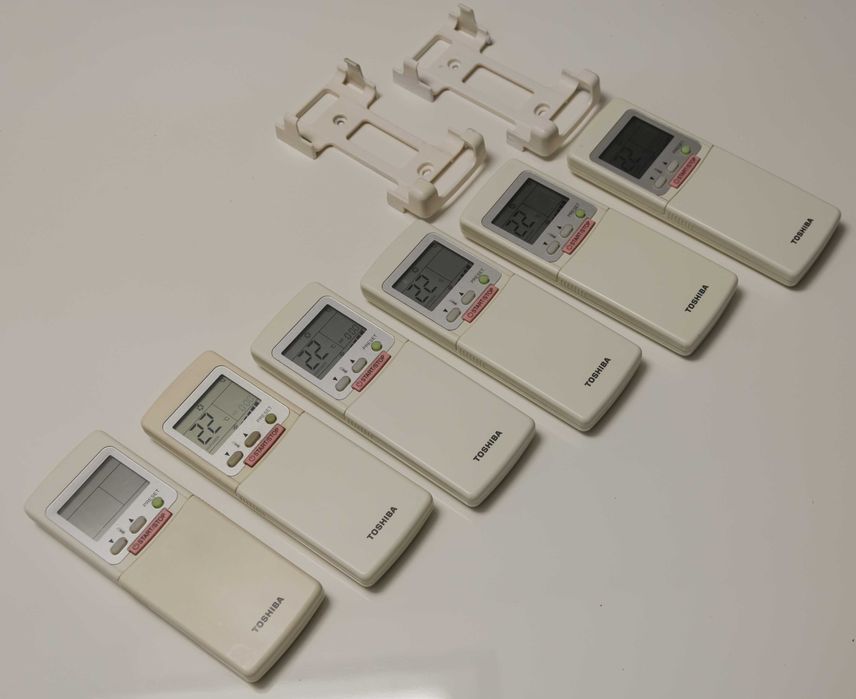 Pilot klimatyzacji Toshiba WH-H3UE WH-H2UE