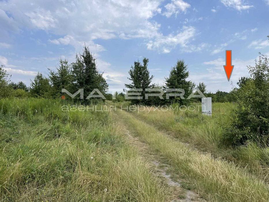 Лишня продаж ділянок 200 соток під забудову