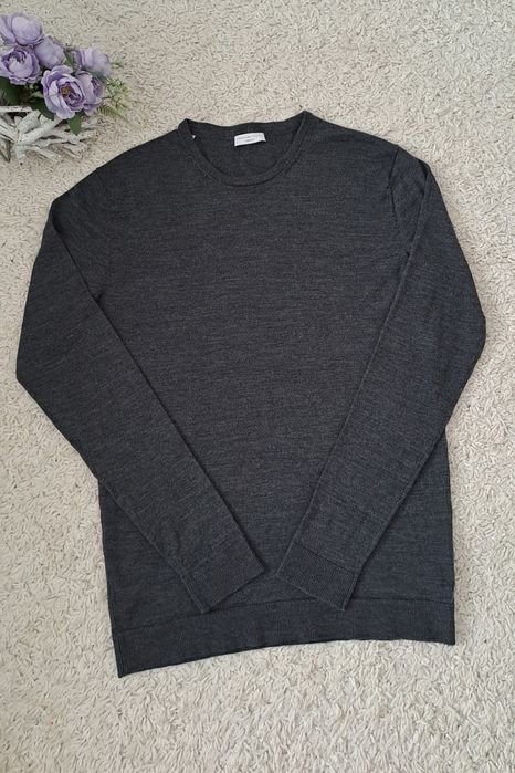 Sweter wełniany merino
