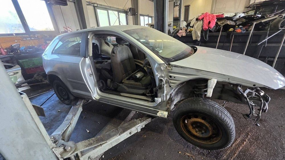 audi a3 8p golf v touran leon ii sanki kołyska wahacze zwrotnice tył kpl